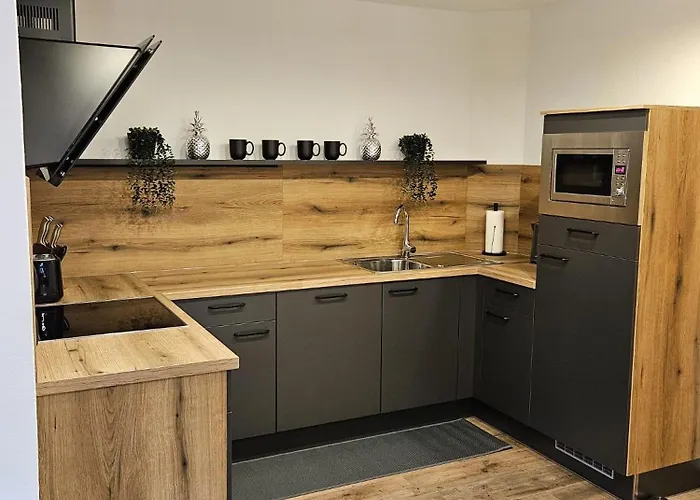 Simple Living Apartment *